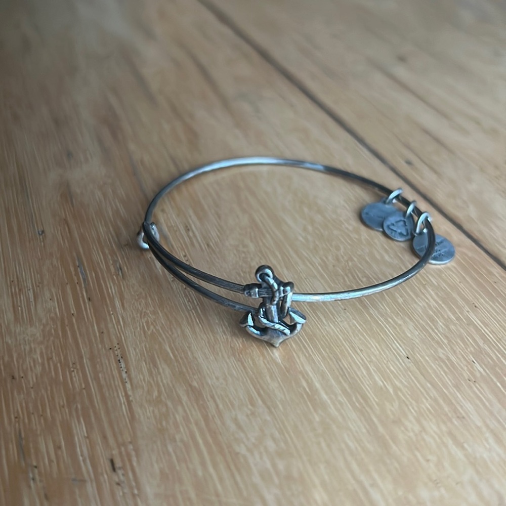Silver anchor, Alex and Ani bangle